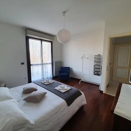 ベッド・アンド・ブレックファスト Corte Sv4 3*